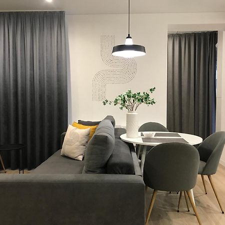 Modern Studio City Center Дуже Тепло! Netflix Khmel'nyts'kyy Luaran gambar