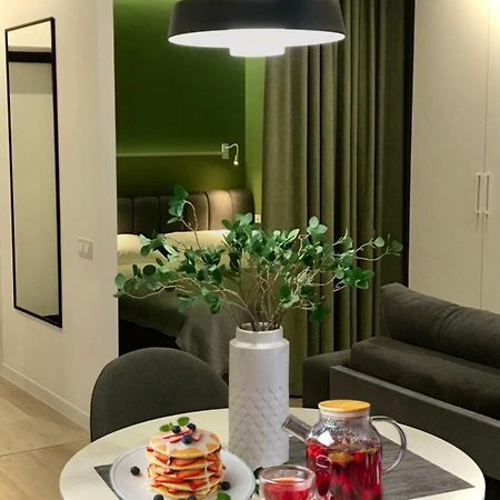 Modern Studio City Center Дуже Тепло! Netflix Khmel'nyts'kyy Luaran gambar