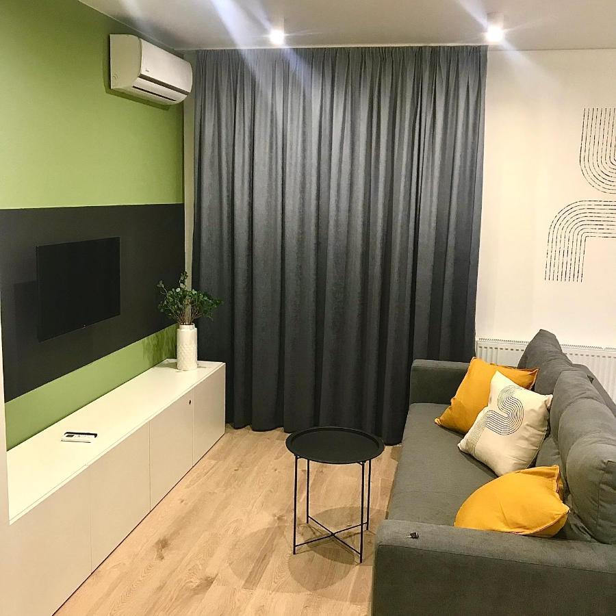 Modern Studio City Center Дуже Тепло! Netflix Khmel'nyts'kyy Luaran gambar