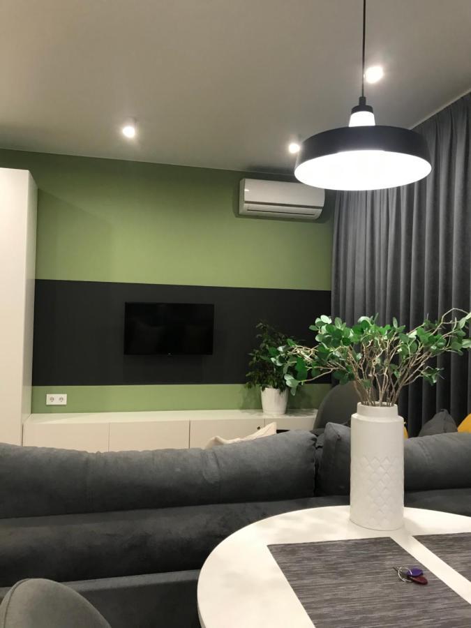 Modern Studio City Center Дуже Тепло! Netflix Khmel'nyts'kyy Luaran gambar