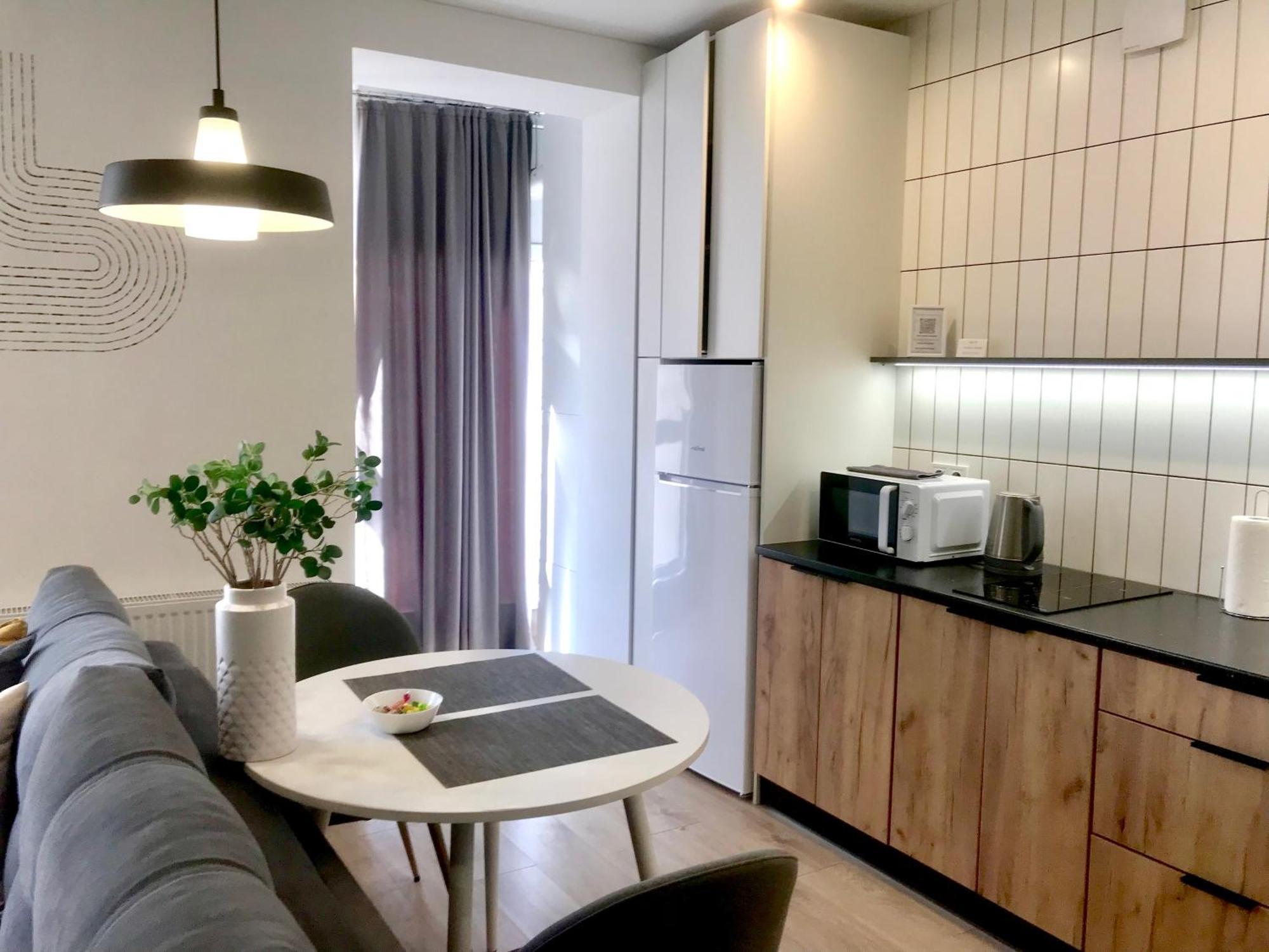 Modern Studio City Center Дуже Тепло! Netflix Khmel'nyts'kyy Luaran gambar